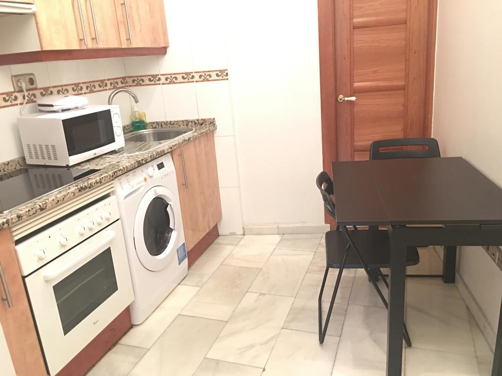Apartamentos Good Stay Prado Madrid Bagian luar foto